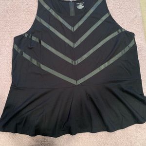 Lane Bryant 26/28 NWT black